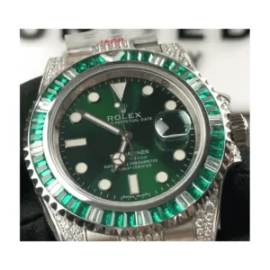 Rolex-Submariner-Hulk-116610LV-Diamond-Green-Dial-Iced-Out-Replica.webp