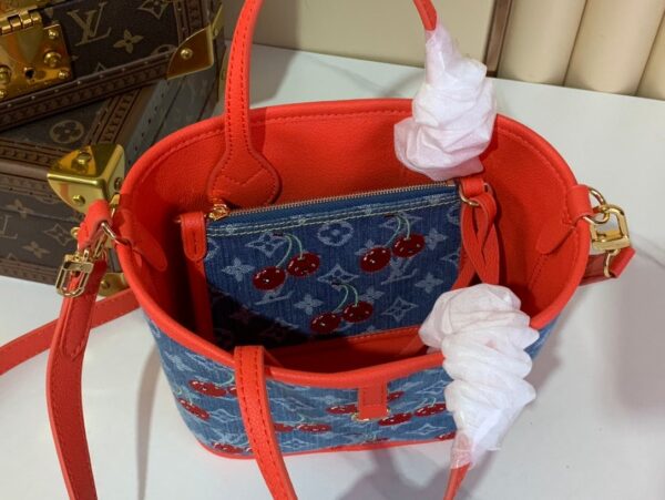 LV x TM NEVERFULL INSIDE OUT BB handbag