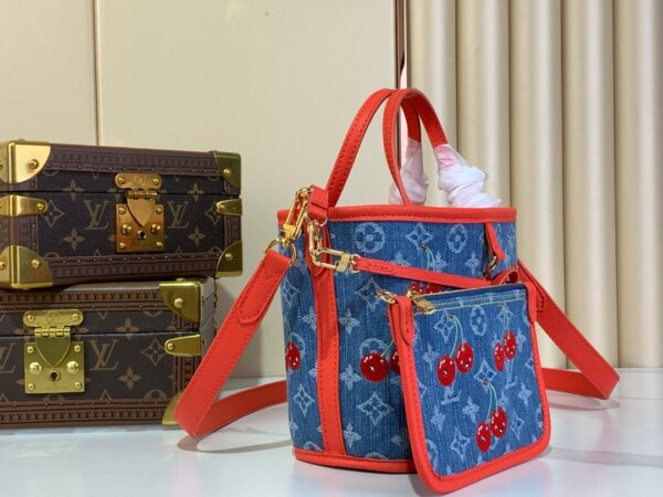 LV x TM NEVERFULL INSIDE OUT BB handbag