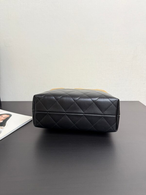 25 Haute Horlogerie Series   Shopping bag